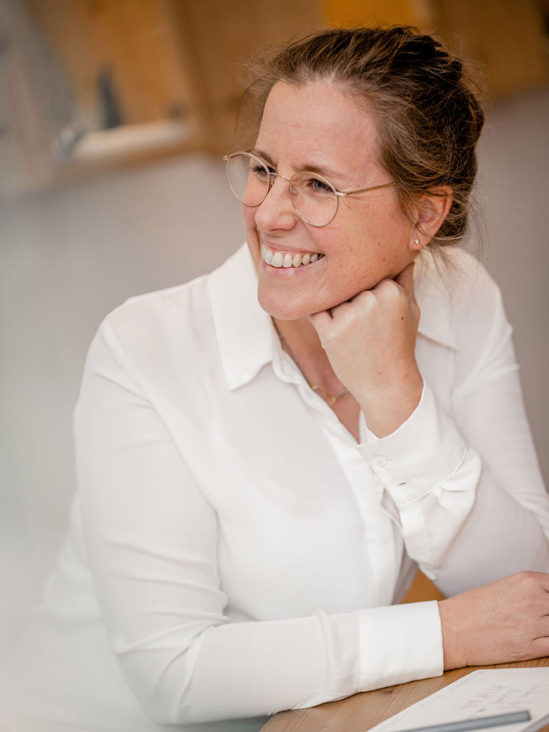 Portraitfoto von Sandra Heiß, Gründerin der Glücksschmiede Meisterwerkstatt in Vechta